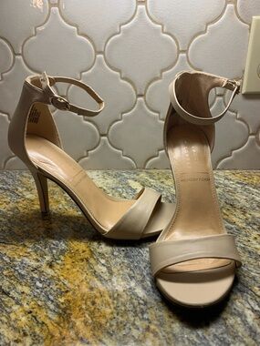 LC Lauren Conrad Nude Ankle-Strap High Heel Sandals